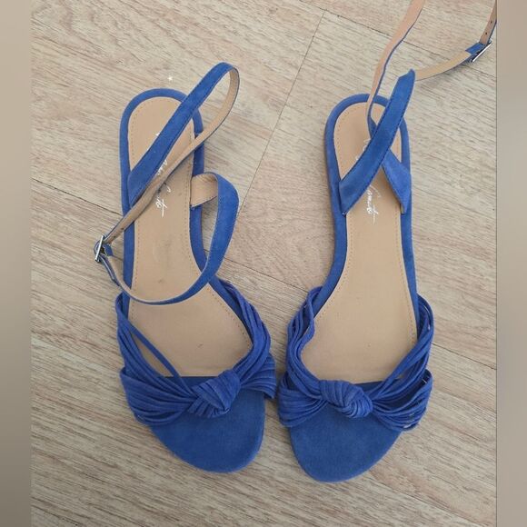 VC John Camuto Faisal Leather Sandals In Blue Size 9.5 - Picture 1 of 9